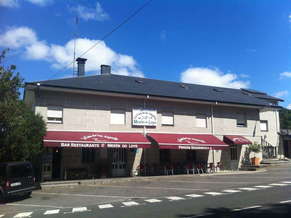 Hostal Meson Do Loyo Portomarin Bagian luar foto